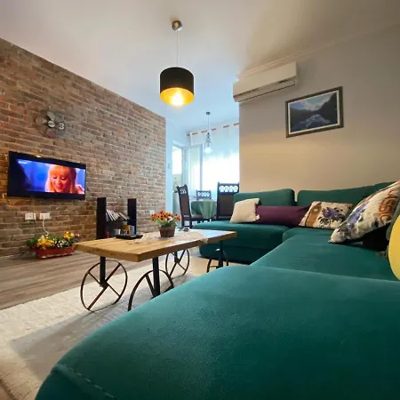 Ultra 'new Baazar' Apartment *