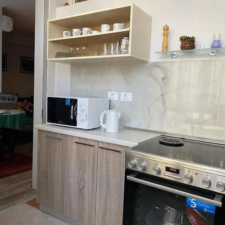 Ultra 'new Baazar' Apartment *