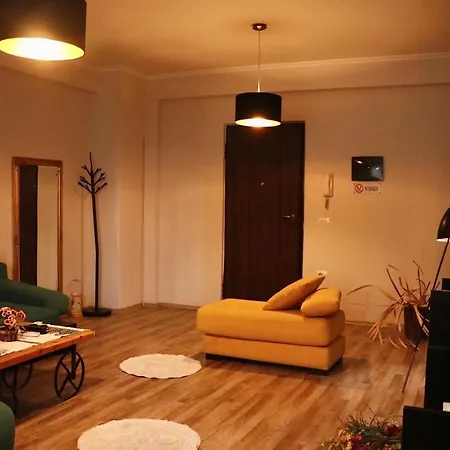 Apartment Ultra 'new Baazar' *